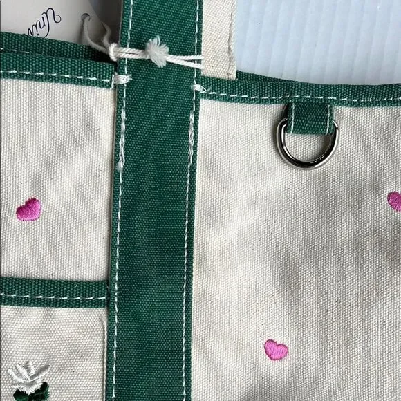 Universal Thread Floral Embroidered Canvas Tote Bag - Picture 12 of 16